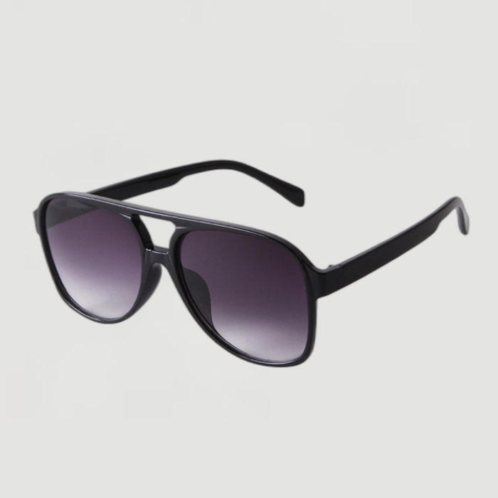 R.M 01 Violet Black